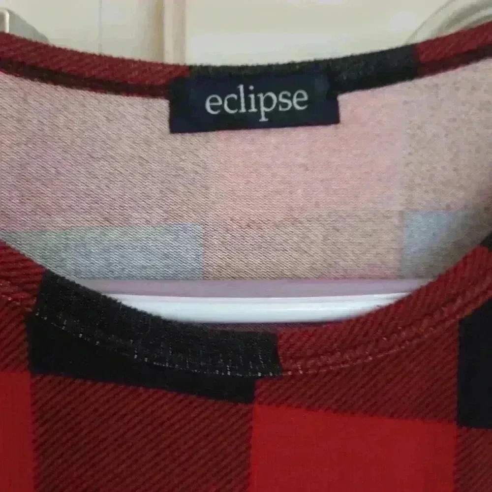 Eclipse Ladies  Size Small stretchy material - Picture 3 of 4